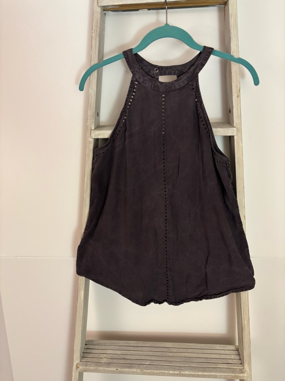Cloth & stone Womens XS Eyelet Halter tank, boho, preppy, elevated basics